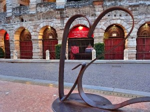 verona-arena-herz