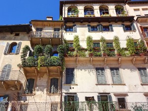 verona-häuserfassaden