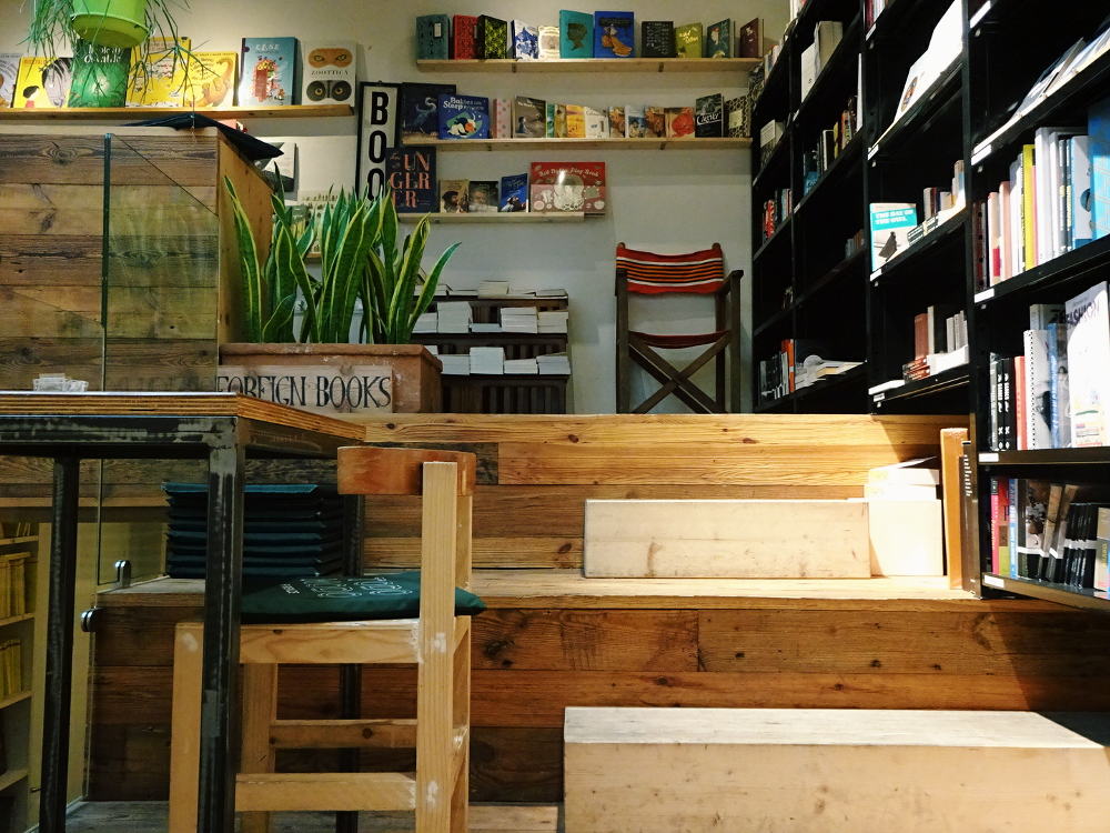 buchhandlung-inneneinrichtung