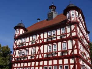 historisches-fachwerk-rathaus
