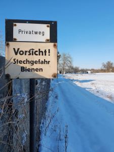 privatweg-schild